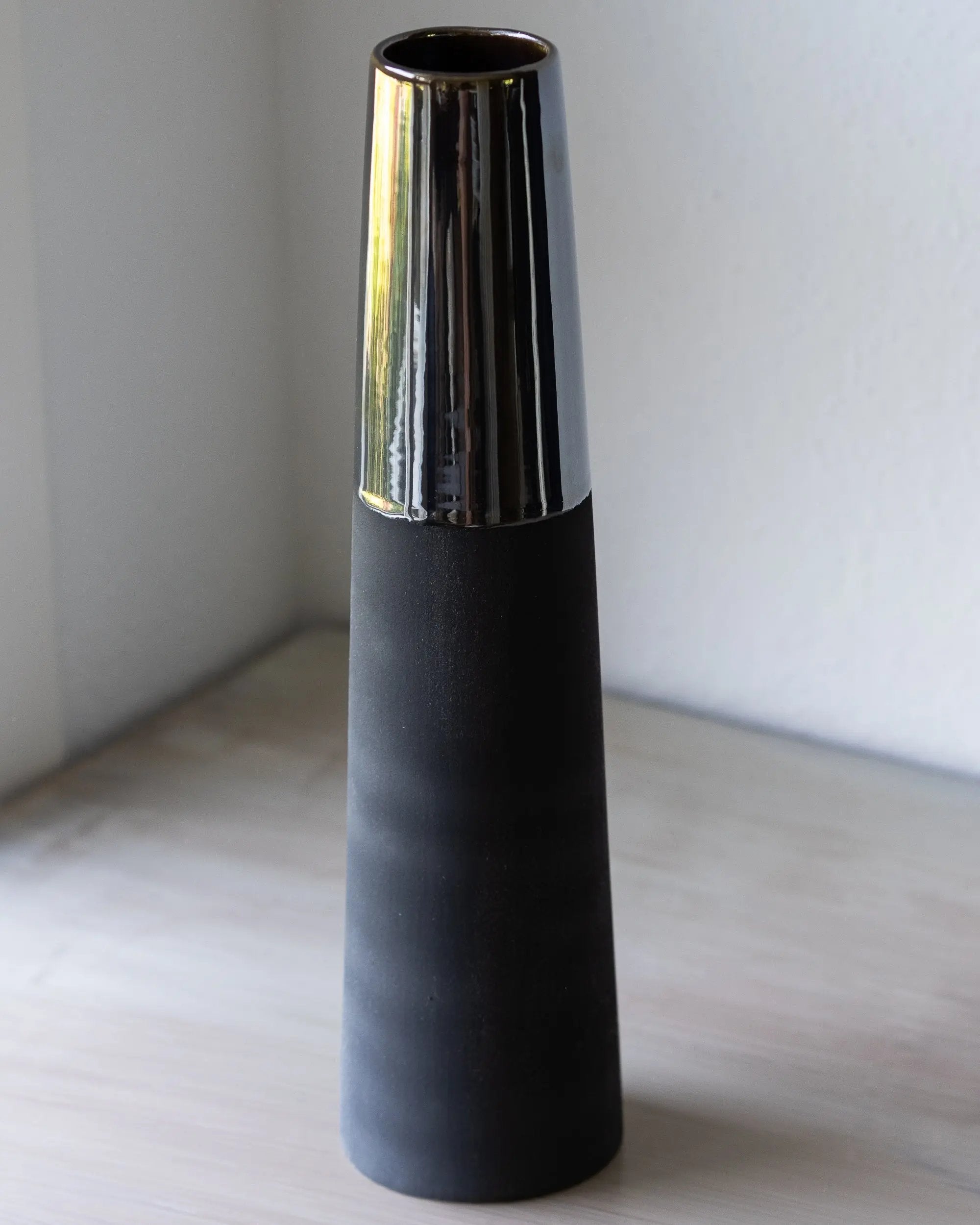 Vase Chimney Metallic Dipped | Zeitgenössisches Design