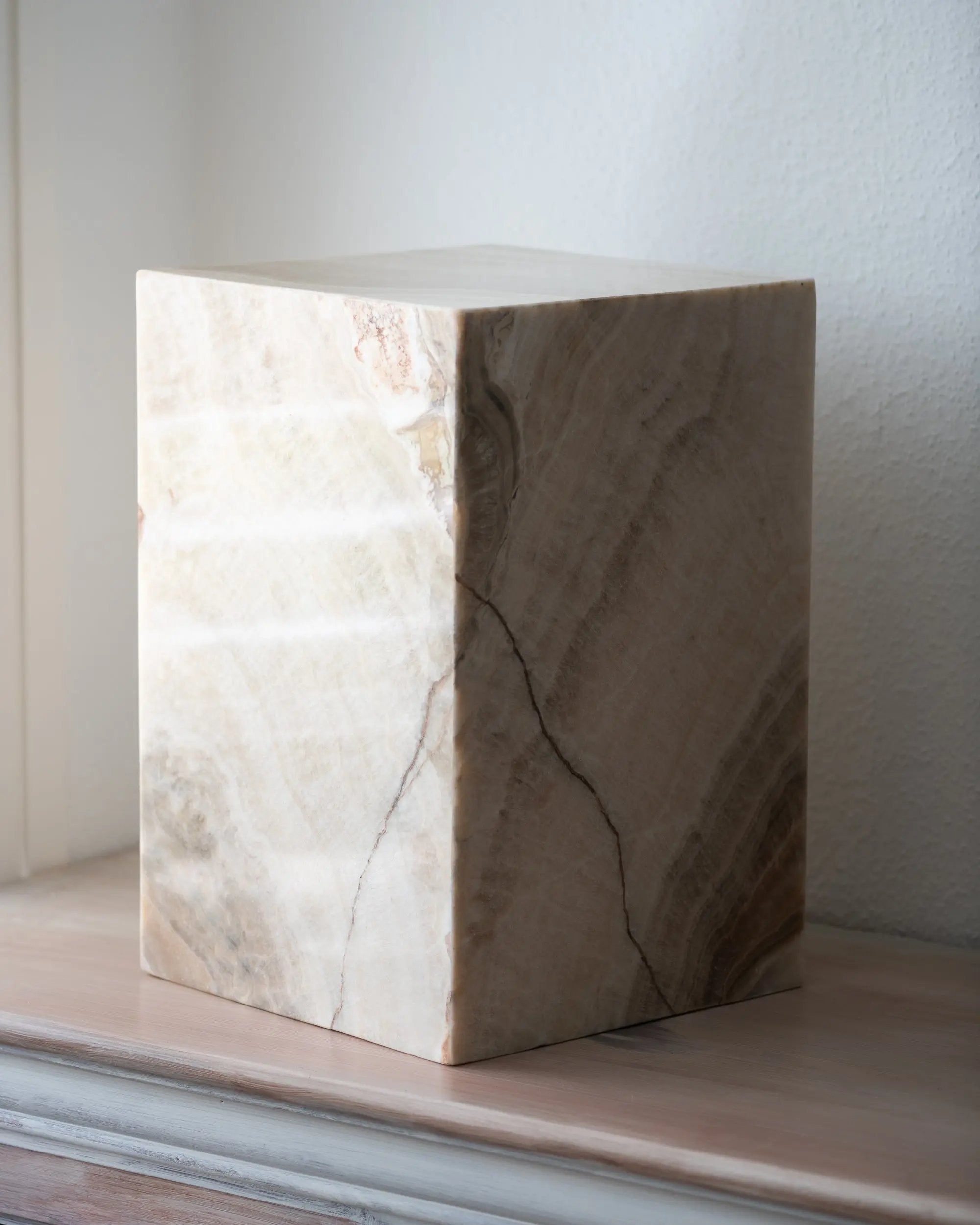 Table d'appoint en Onyx - n°01 Botanical Boys