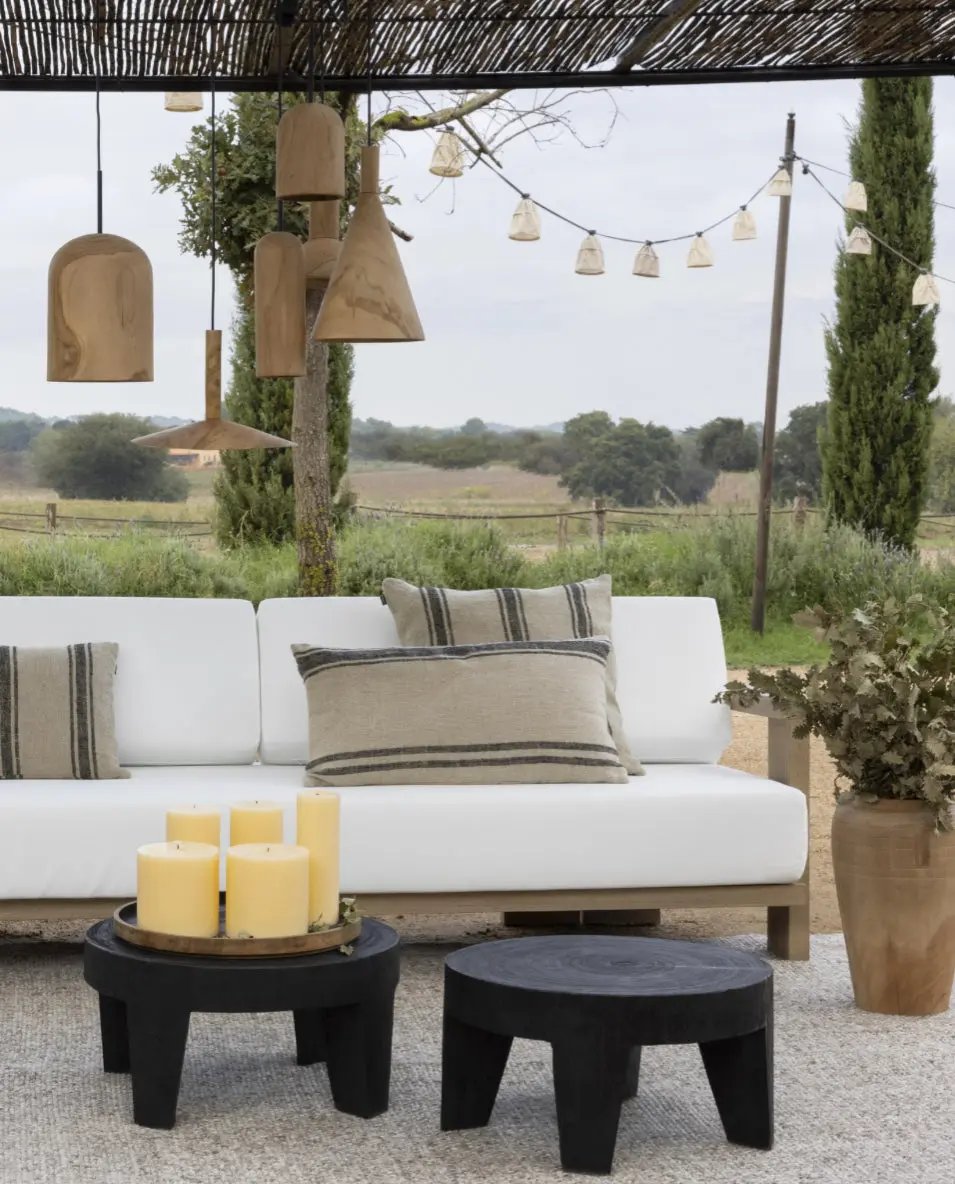 Table d’appoint noir n°2 | Riva Dareels