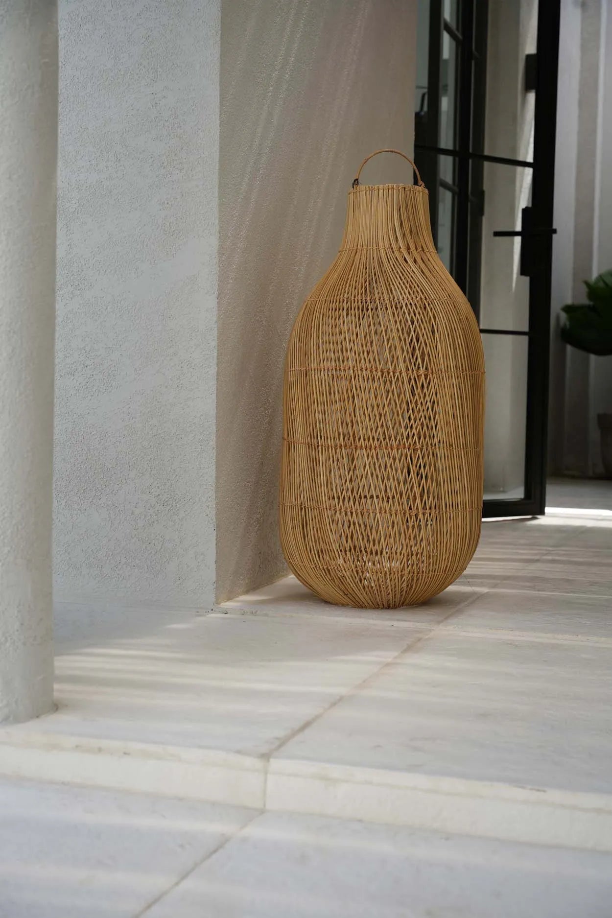 Floor lamp | Kendi