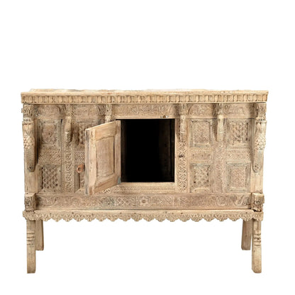 Damchiya buffet indien ancien n°48 ouvert
