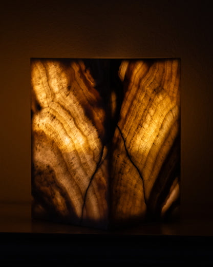 Onyx side table - n°01