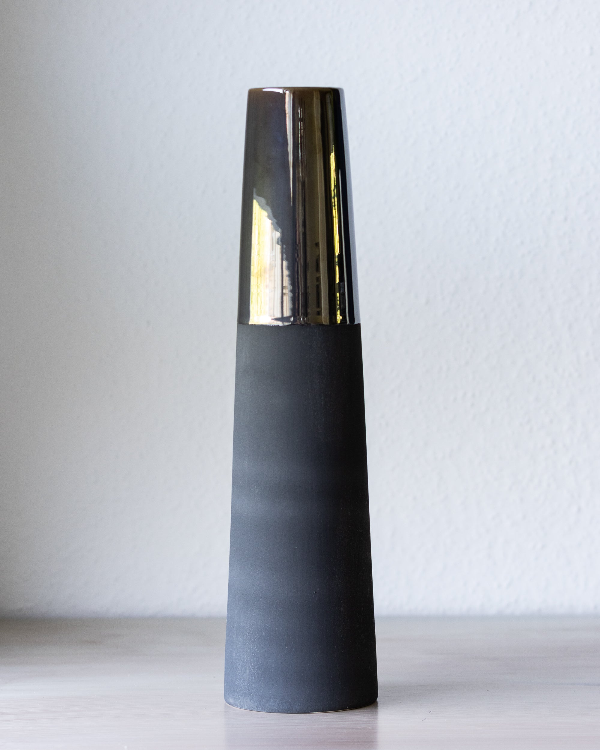 Chimney Vase | Metallic Dipped