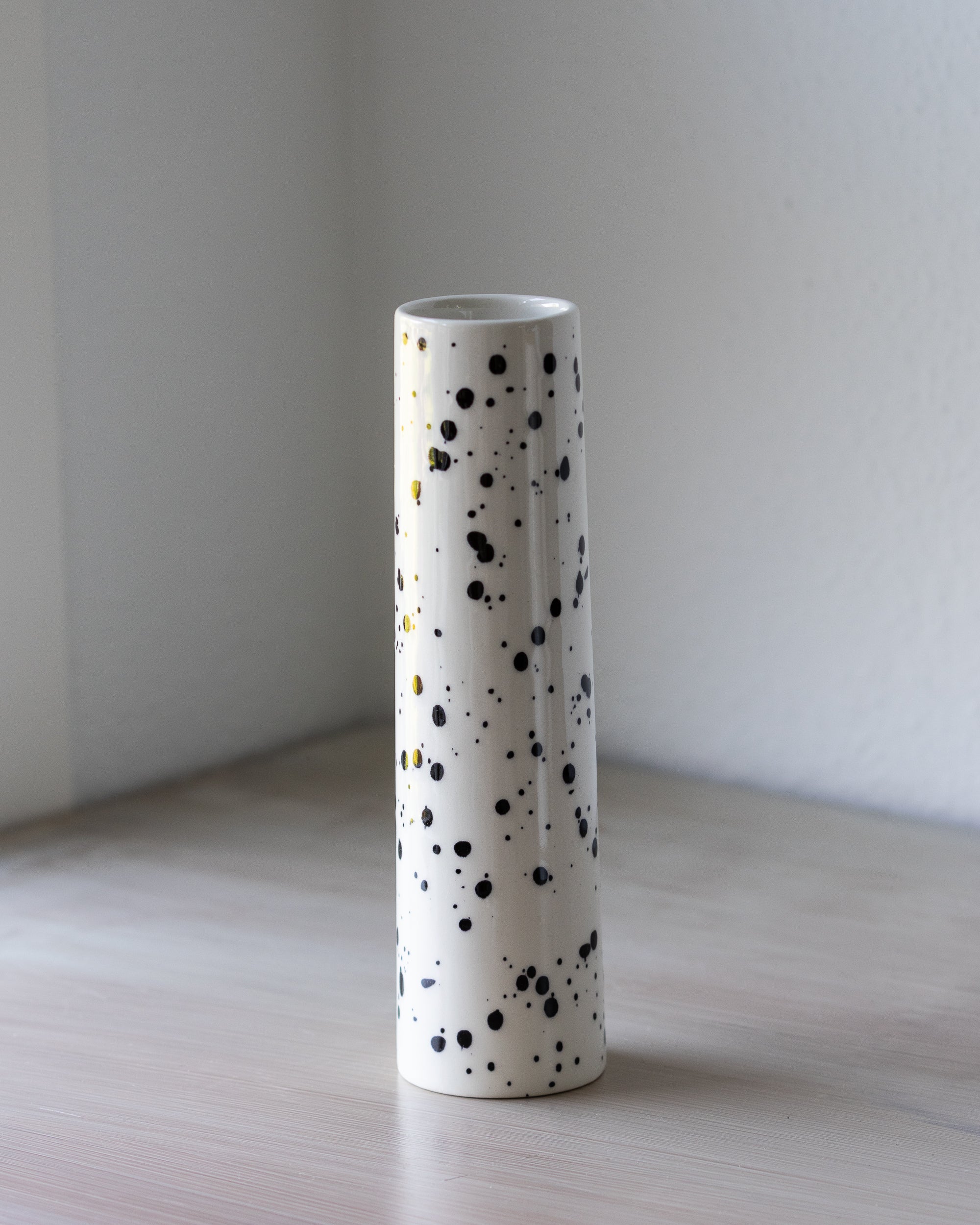 Chimney Vase | Black Dots