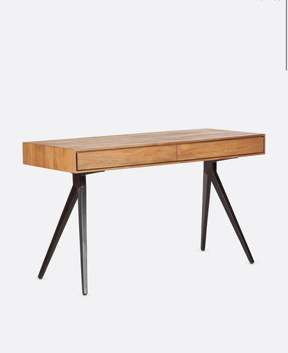 Bureau | Majesti Dareels