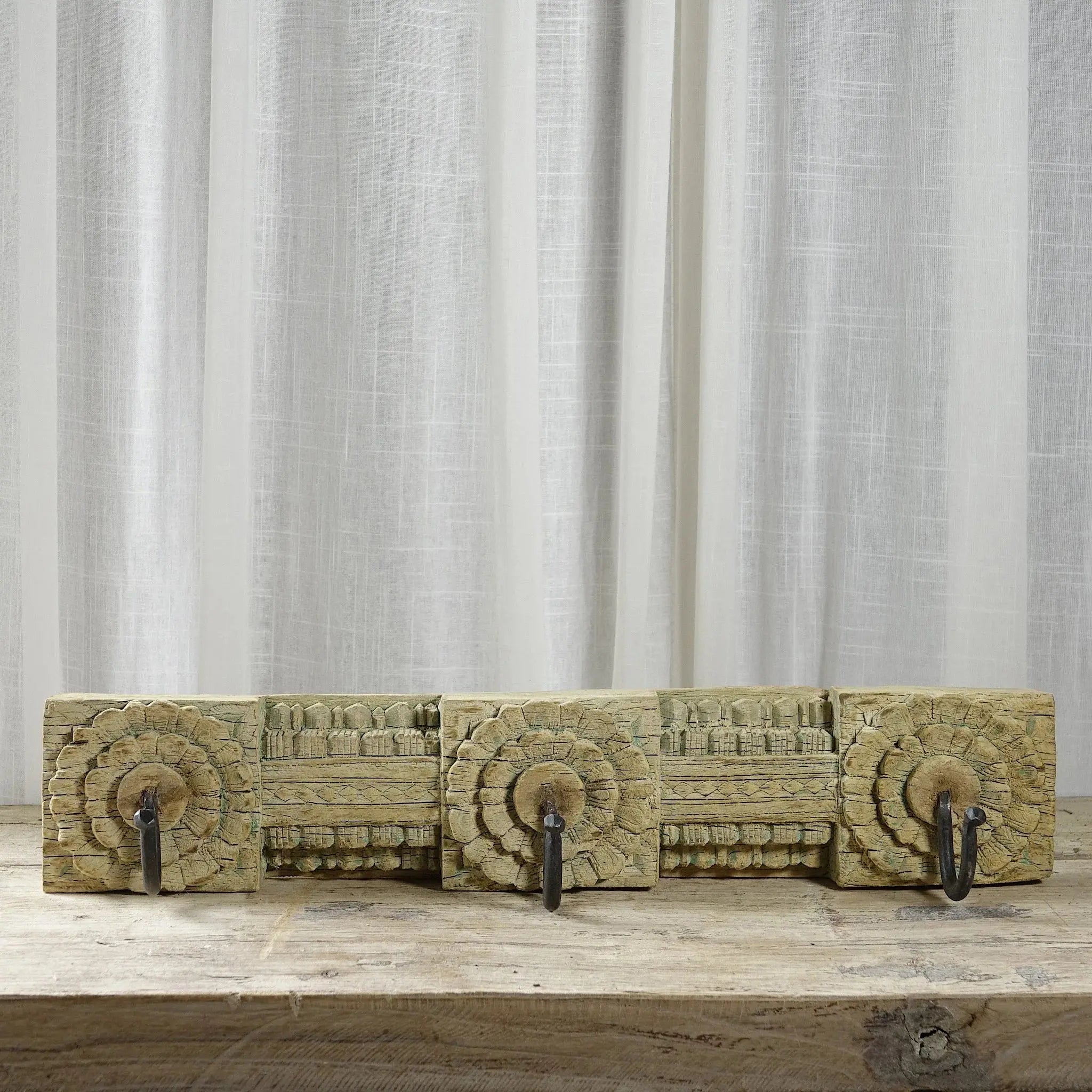 Porte-manteau Kundi de face