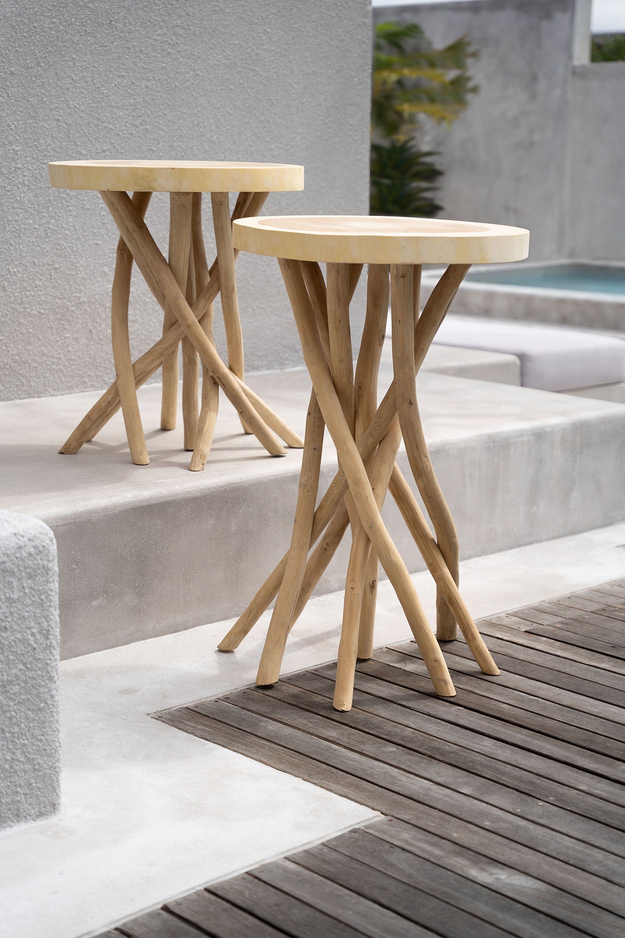 Bar Table | Gili