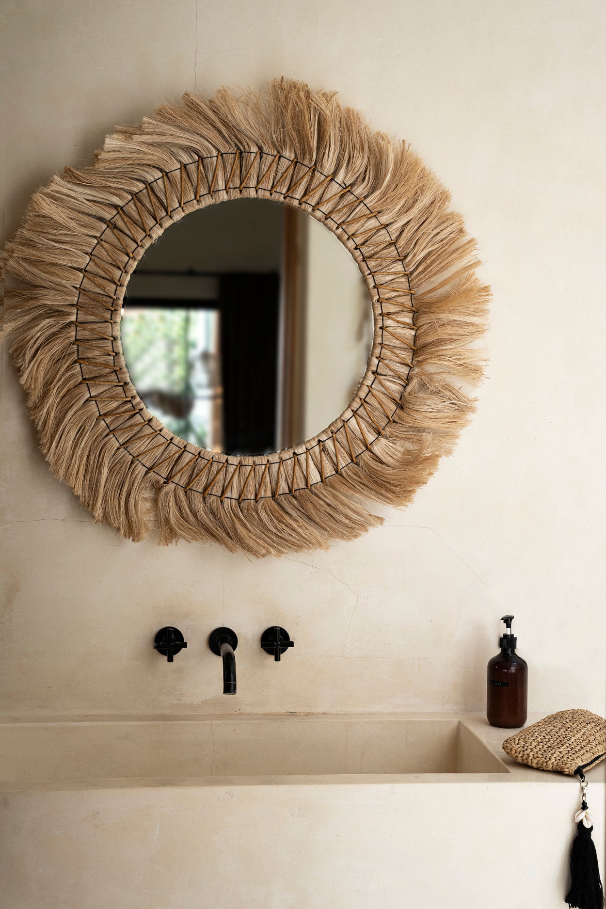 Mirror | Pretty Blond