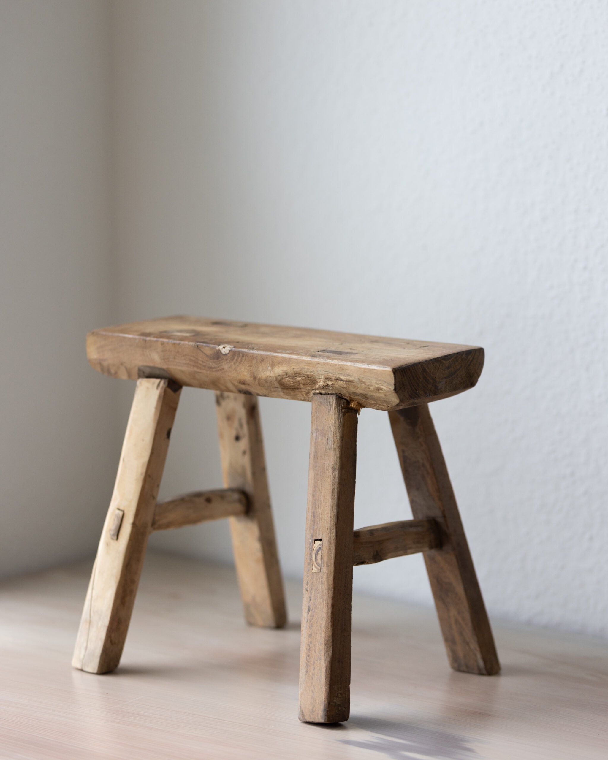 Vintage wooden stool - n°01