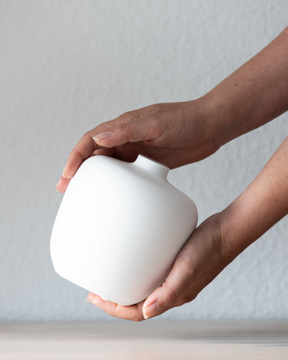 Vase | White 05